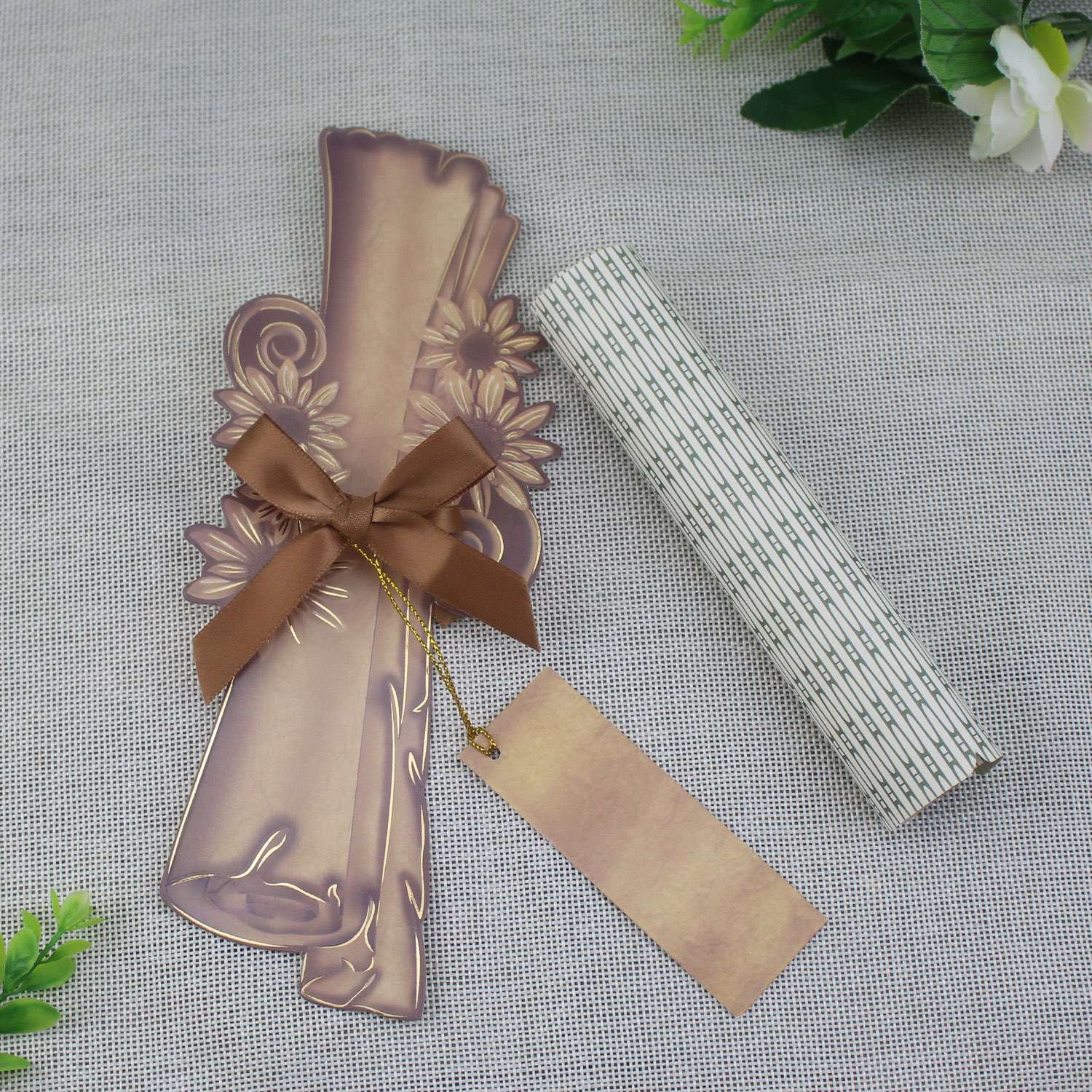 Vintage Print Wedding Invitations Scroll